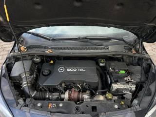 OPEL Corsa usata, con ESP