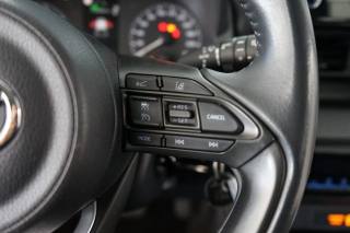 TOYOTA Yaris usata 31