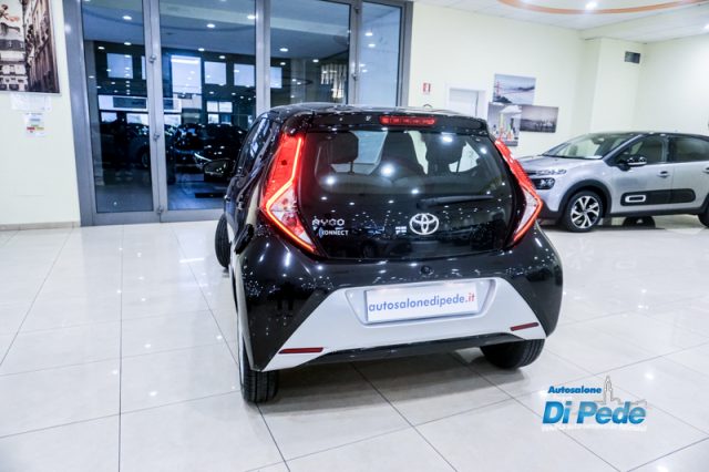 TOYOTA Aygo usata, con Boardcomputer