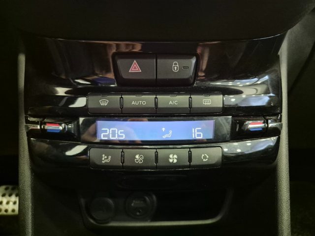 PEUGEOT 208 usata, con Bluetooth