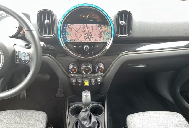 MINI Countryman usata, con Controllo automatico clima