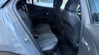 PEUGEOT 2008 usata, con Park Distance Control