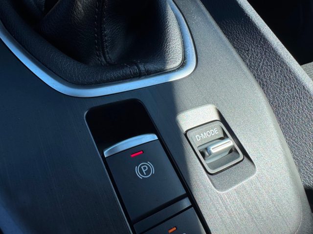 NISSAN Qashqai usata, con Climatizzatore