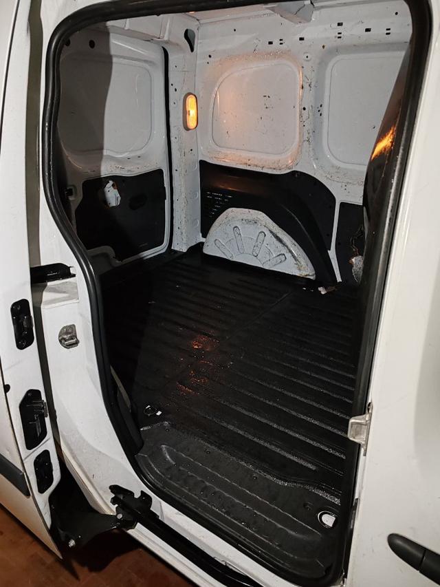RENAULT Kangoo usata, con Bluetooth