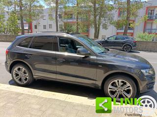 AUDI Q5 usata, con Autoradio