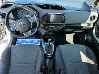 TOYOTA Yaris usata, con Controllo trazione