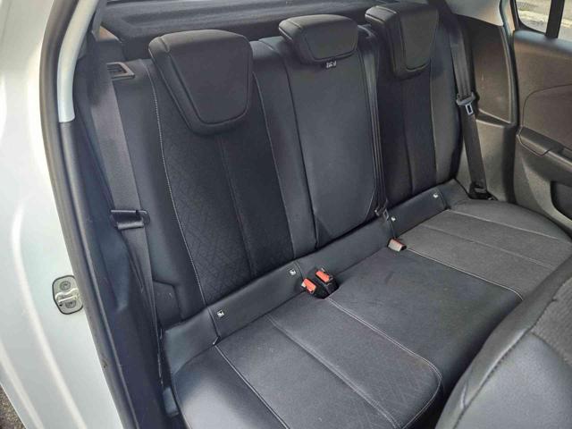OPEL Corsa usata, con Touch screen