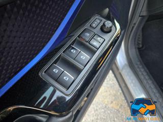 TOYOTA C-HR usata 22