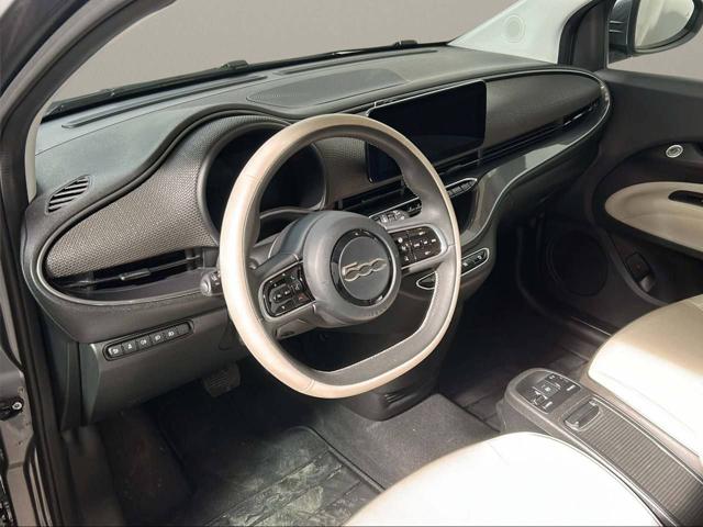 FIAT 500e usata, con Interni in pelle