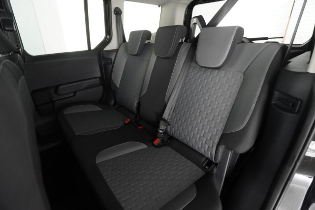 FORD Tourneo Courier usata 10