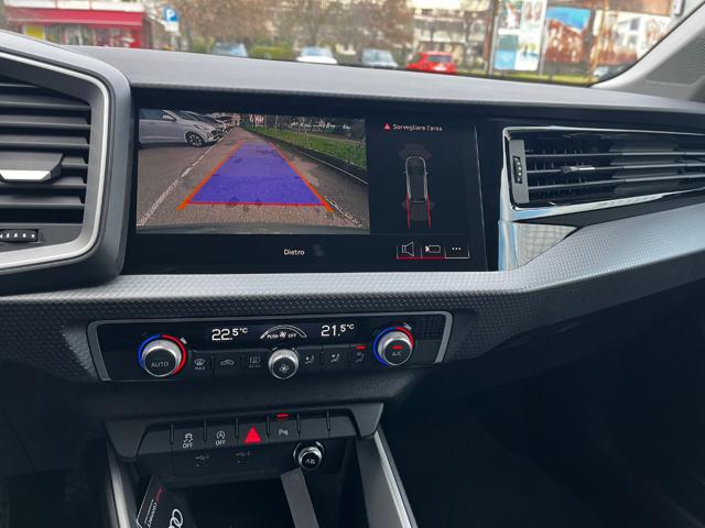 AUDI A1 usata, con Autoradio