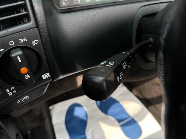 MERCEDES-BENZ SL 280 usata, con Chiusura centralizzata telecomandata
