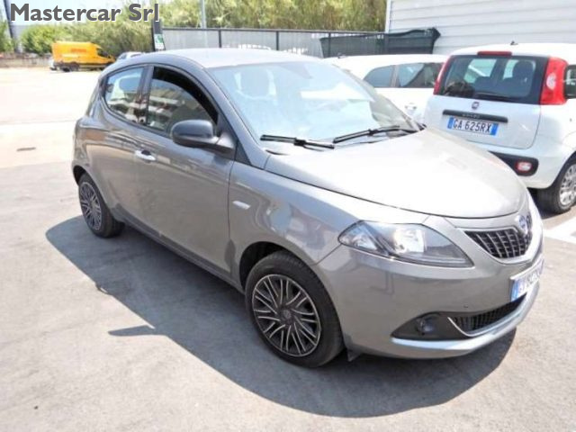LANCIA Ypsilon usata, con Airbag
