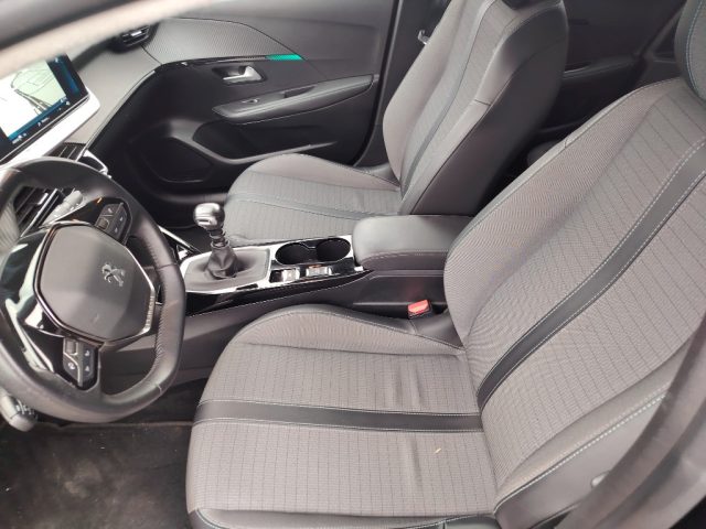 PEUGEOT 208 usata, con Specchietti laterali elettrici