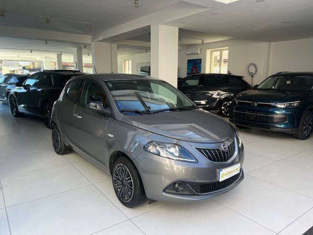 LANCIA Ypsilon usata, con Airbag laterali
