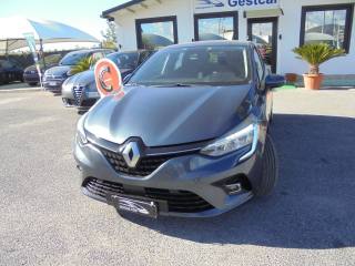RENAULT Clio usata, con Autoradio