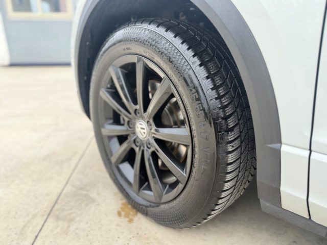 VOLKSWAGEN T-Roc usata, con Fari LED