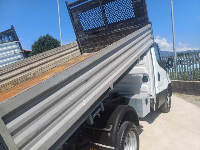 IVECO Daily usata, con Climatizzatore