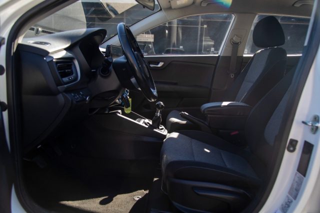 KIA Stonic usata, con Controllo automatico clima