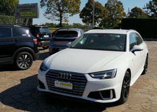 AUDI A4 usata, con Autoradio