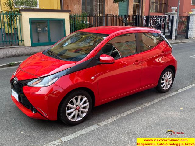 TOYOTA Aygo usata, con ABS