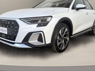 AUDI A3 usata, con Autoradio digitale