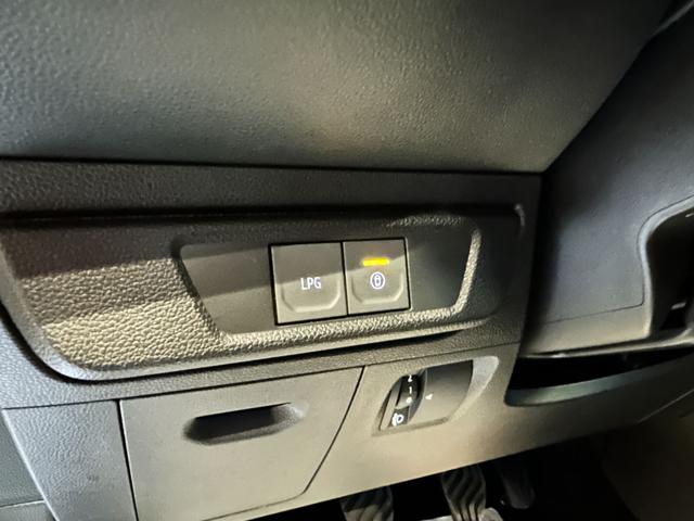 DACIA Sandero usata, con Lettore CD