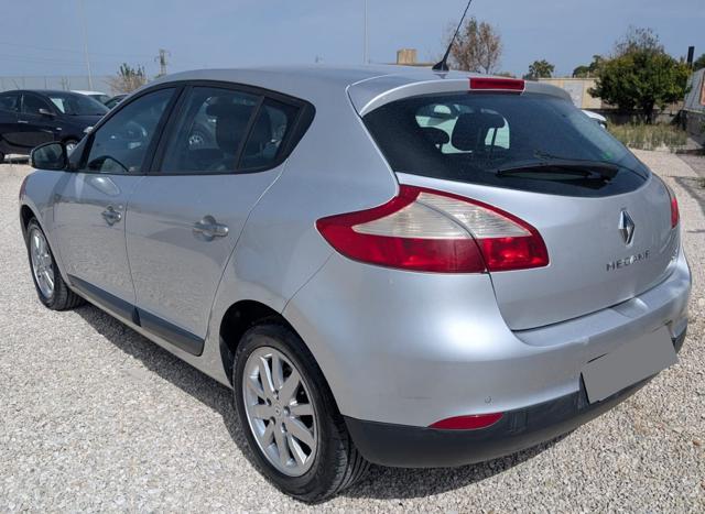 RENAULT Megane usata, con Airbag laterali