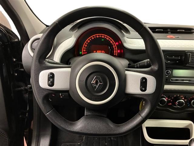 RENAULT Twingo usata 15