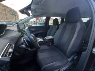 PEUGEOT 3008 usata, con Cruise Control