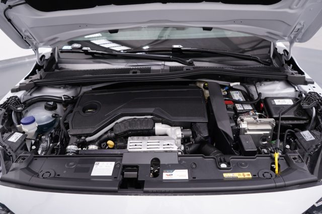 PEUGEOT 208 usata 33