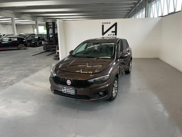 FIAT Tipo usata, con Airbag laterali