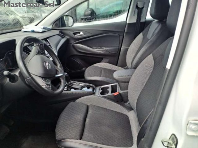 OPEL Grandland X usata, con Alzacristalli elettrici