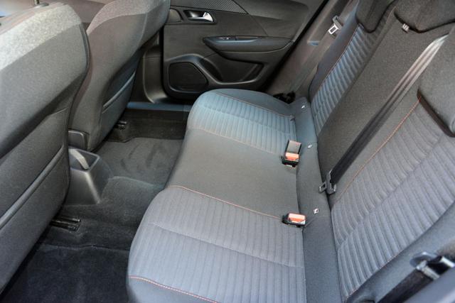 PEUGEOT 2008 usata, con Climatizzatore