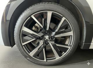 PEUGEOT 208 usata, con Boardcomputer