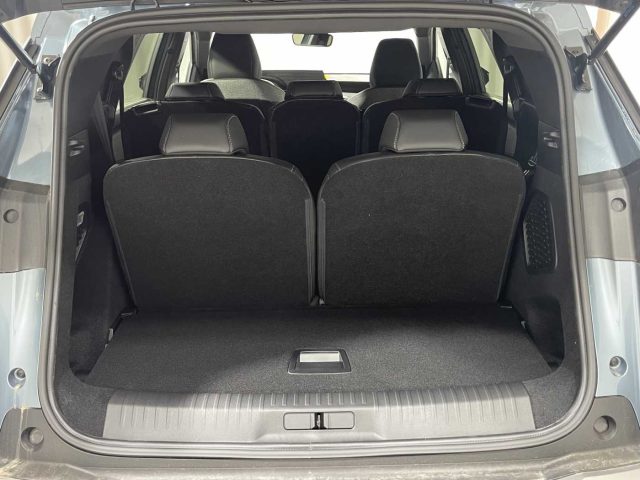 PEUGEOT 5008 usata, con Bracciolo