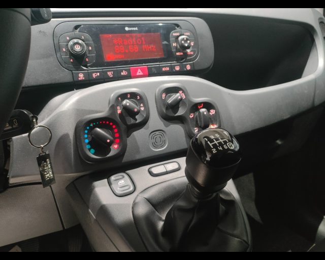 FIAT New Panda usata, con Autoradio digitale