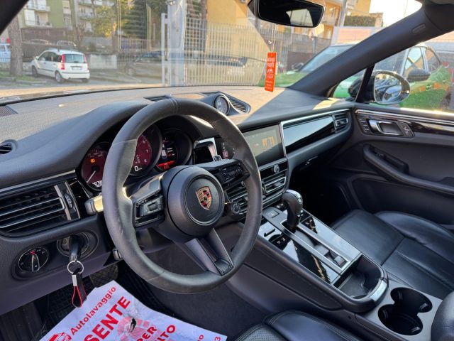 PORSCHE Macan usata, con Sedile posteriore sdoppiato
