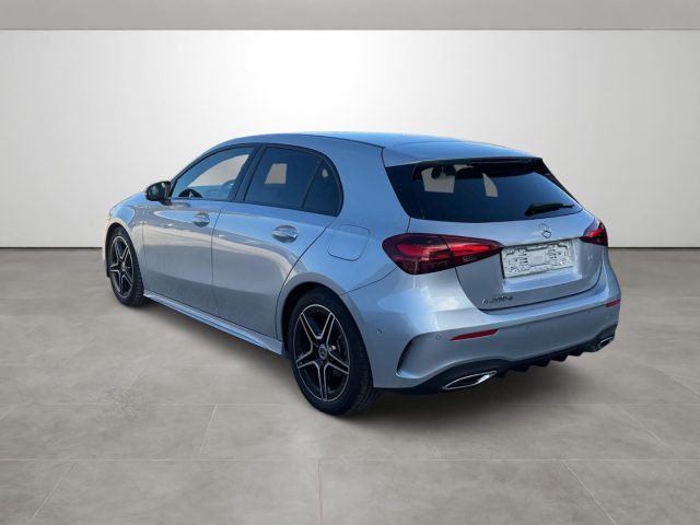 MERCEDES-BENZ A 200 usata, con Chiusura centralizzata