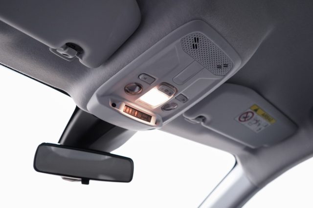 PEUGEOT 208 usata, con Autoradio digitale