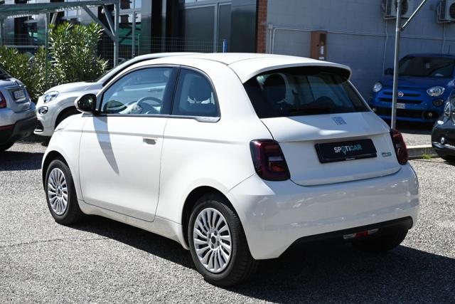 FIAT 500e usata, con Boardcomputer