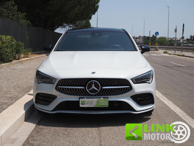 MERCEDES-BENZ CLA 200 usata, con Sedile posteriore sdoppiato
