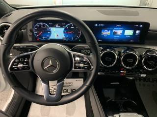 MERCEDES-BENZ A 180 usata, con Leve al volante