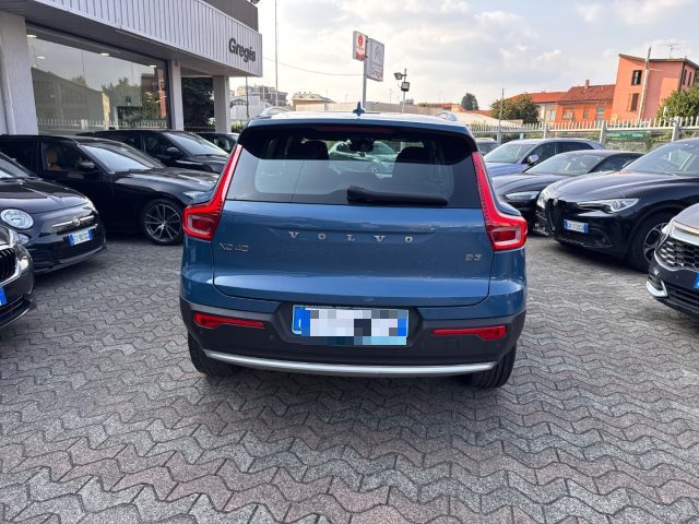 VOLVO XC40 usata, con Airbag laterali