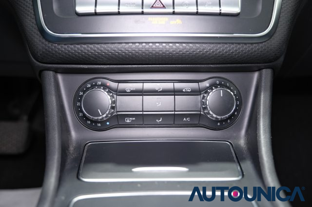MERCEDES-BENZ A 180 usata, con Autoradio digitale