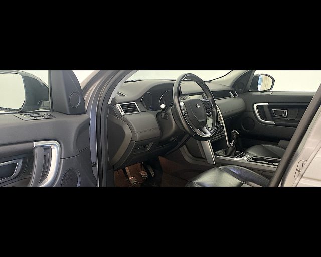 LAND ROVER Discovery Sport usata, con Specchietti laterali elettrici