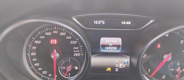 MERCEDES-BENZ GLA 200 usata, con Fendinebbia