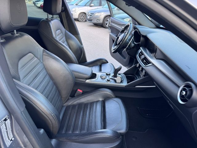 ALFA ROMEO Stelvio usata, con Portapacchi