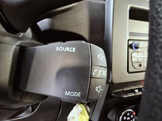 RENAULT Express usata, con Volante multifunzione