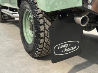 LAND ROVER Defender usata 26